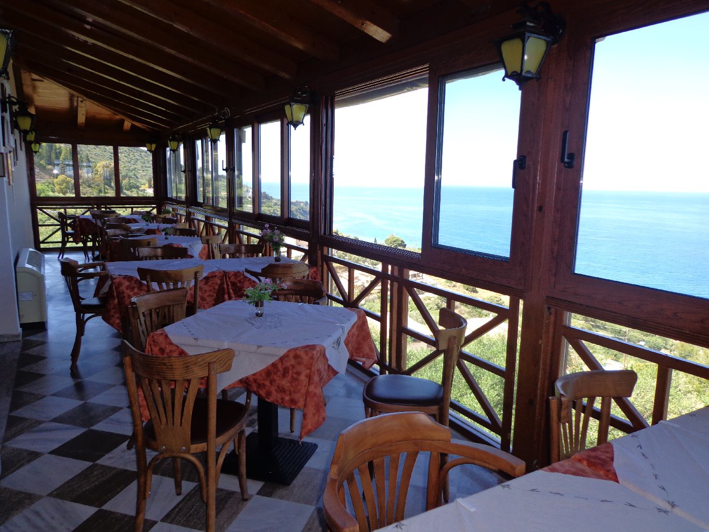 Greek starters and appetizers